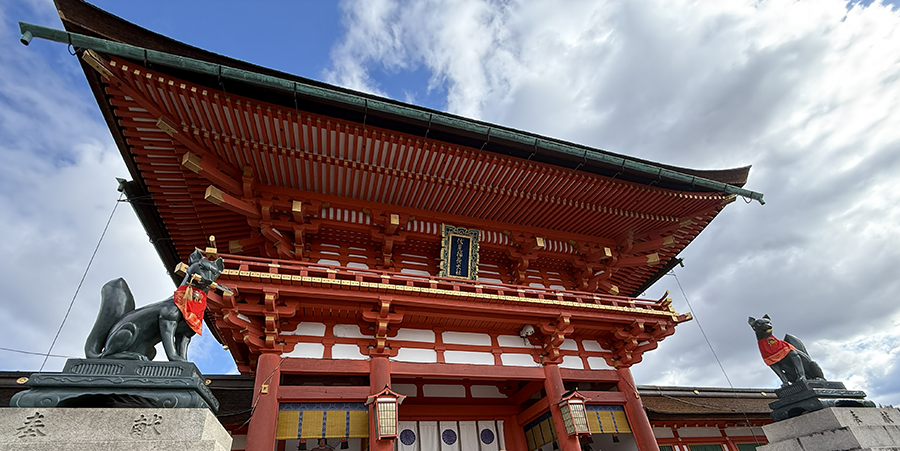 念願の伏見稲荷大社へ